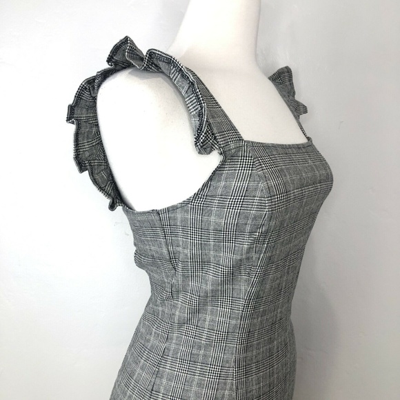 BB Dakota Gray Plaid Mini Dress - Picture 3 of 8